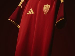 Рома домашен дрес 26/27